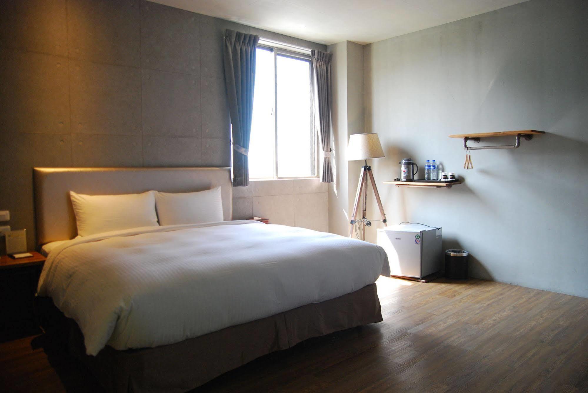 Tourism Inn Tainan Extérieur photo