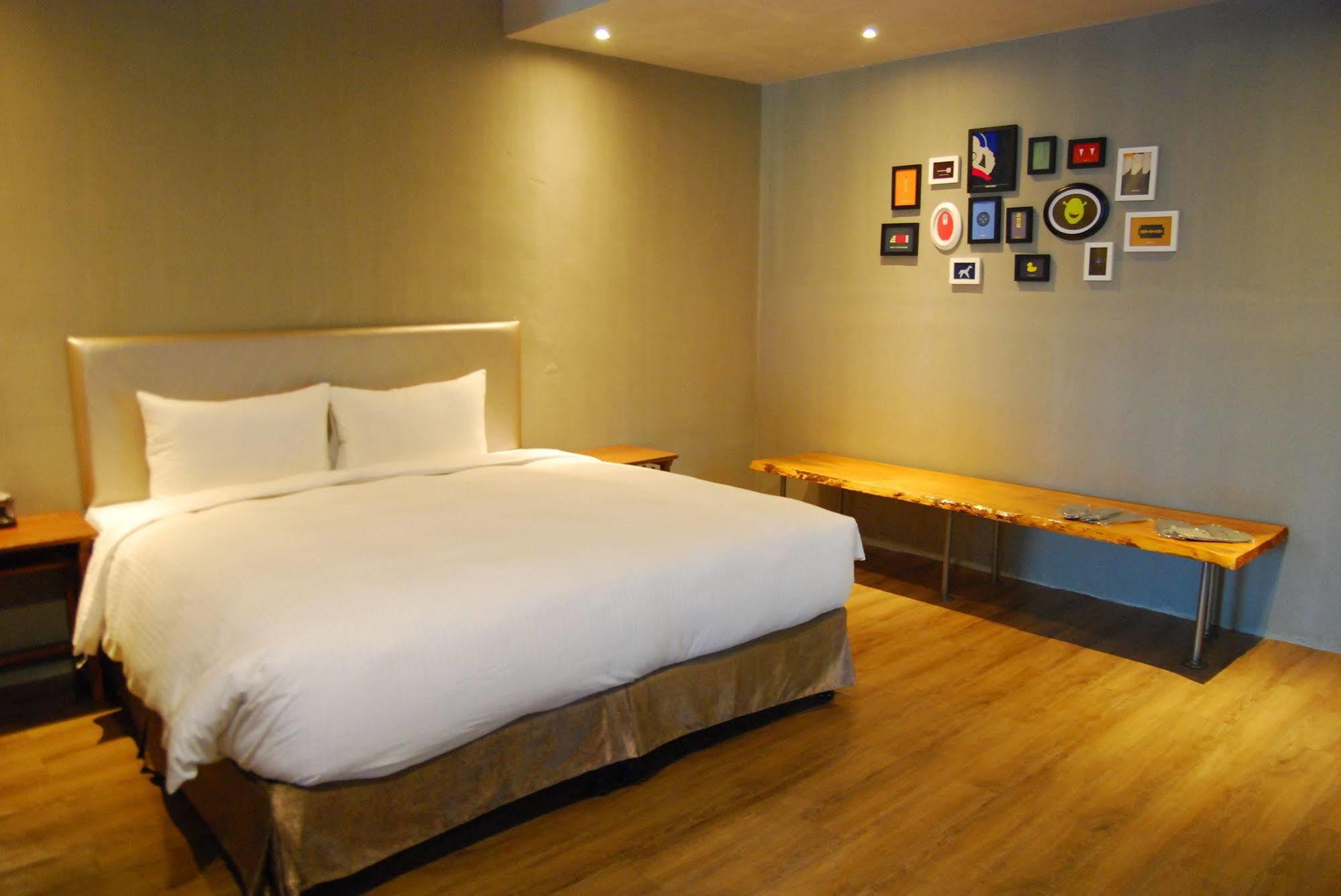 Tourism Inn Tainan Extérieur photo