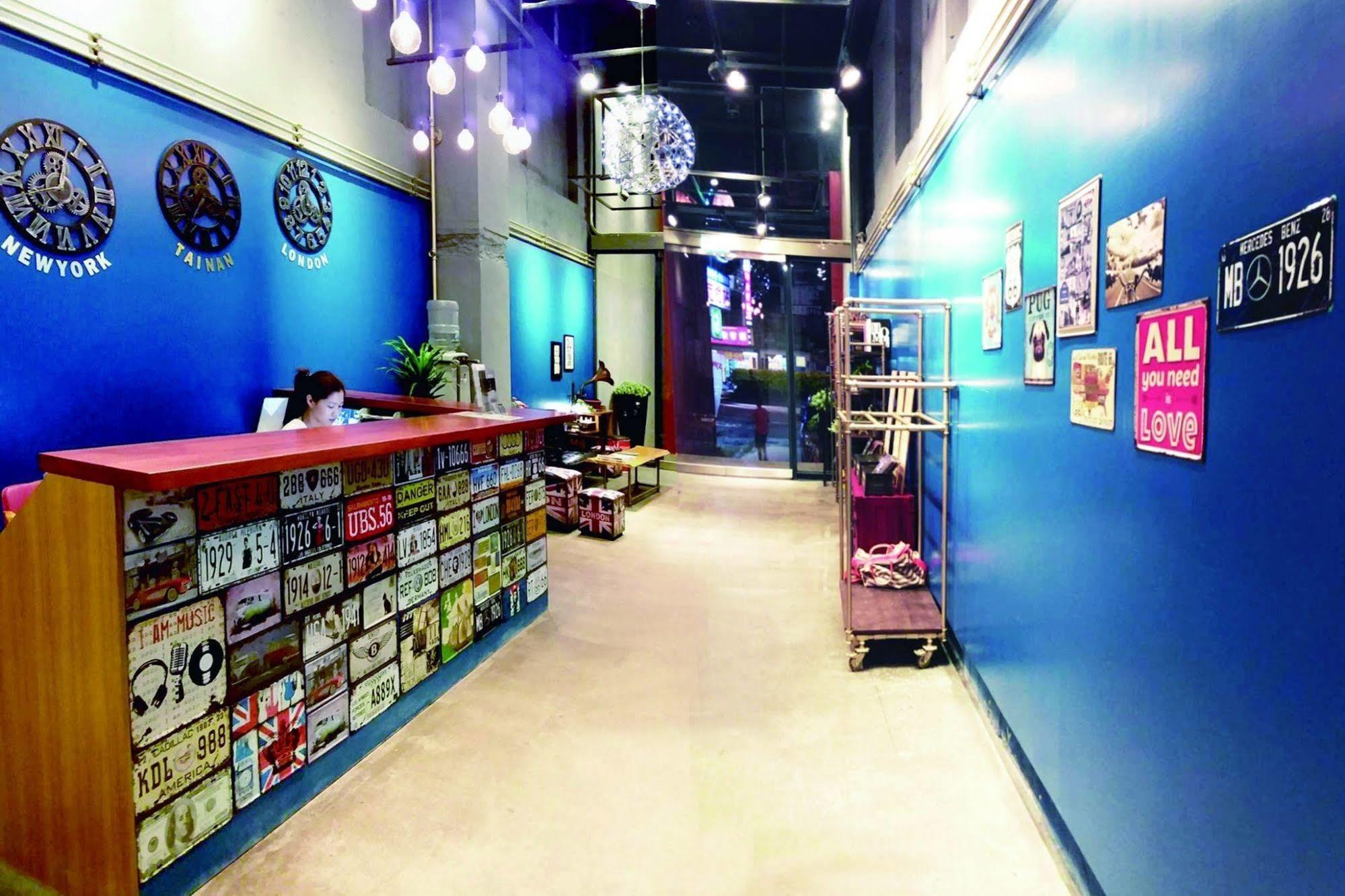 Tourism Inn Tainan Extérieur photo